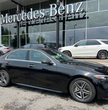 2024 Mercedes-Benz C300 4MATIC Sedan - Occasion Berline - VIN: W1KAF4HB5RR229336 - Mercedes-Benz Gatineau