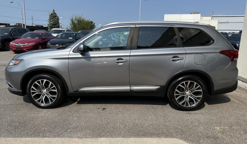 
								2017 Mitsubishi Outlander ES AWC 4 portes full									