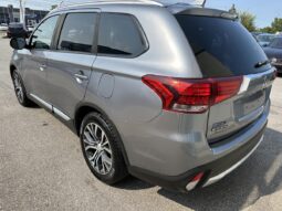 
										2017 Mitsubishi Outlander ES AWC 4 portes full									