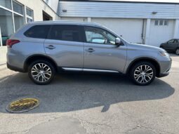 
										2017 Mitsubishi Outlander ES AWC 4 portes full									