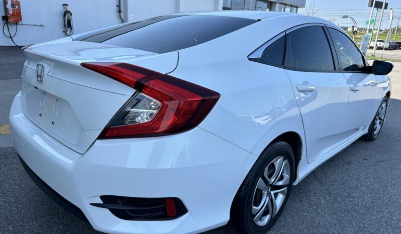 
								2018 Honda Civic LX CVT full									