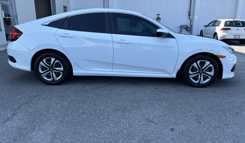 
								2018 Honda Civic LX CVT full									