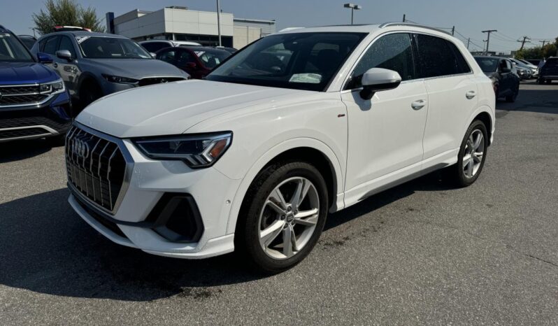 
								2020 Audi Q3 45 2.0t Technik full									