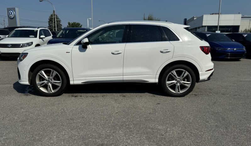 
								2020 Audi Q3 45 2.0t Technik full									