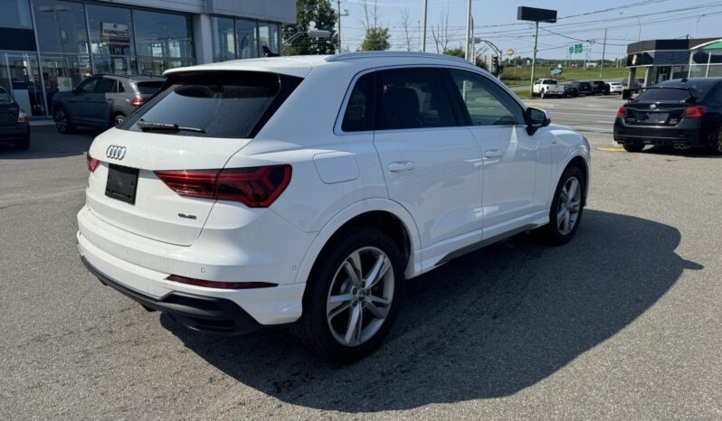 
								2020 Audi Q3 45 2.0t Technik full									