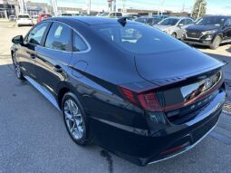 
										2023 Hyundai Sonata Preferred full									