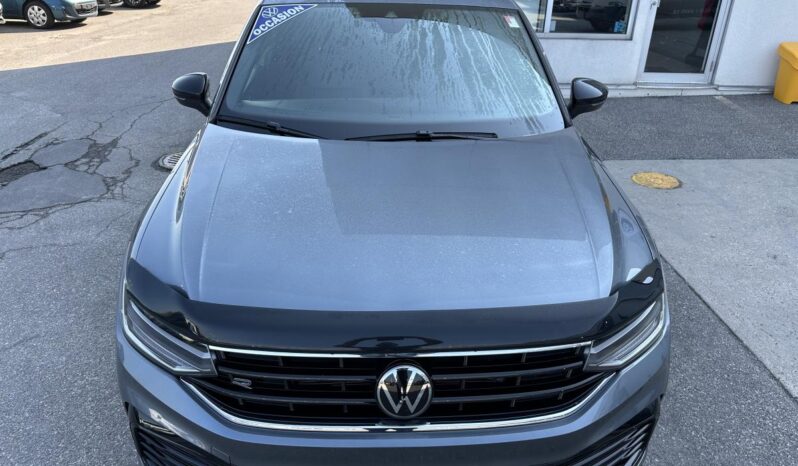 
								2023 Volkswagen Tiguan Comfortline R-Line Black Edition 4MOTION full									