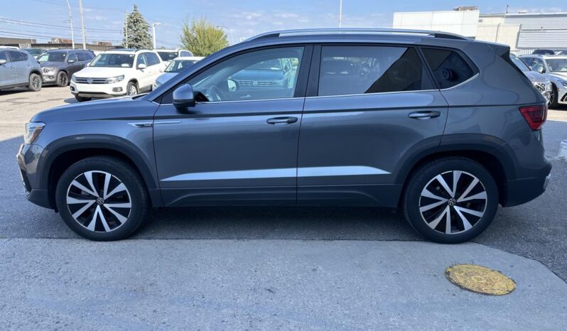 
								2023 Volkswagen Taos Highline 4MOTION *Disponibilité limitée* full									