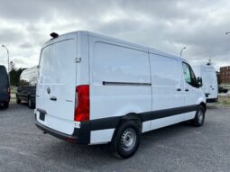 
										2024 Mercedes-Benz Sprinter Cargo Van 2500 Standard Roof I4 Diesel HO 144 full									