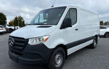 2024 Mercedes-Benz Sprinter Cargo Van 2500 Standard Roof I4 Diesel HO 144