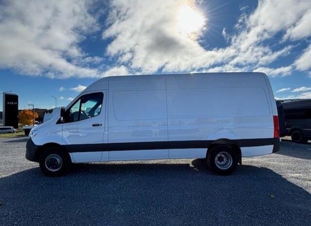 
								2024 Mercedes-Benz Sprinter Cargo Van 4500 High Roof I4 Diesel HO 170 full									