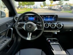 
										2025 Mercedes-Benz CLA CLA 250 4MATIC full									