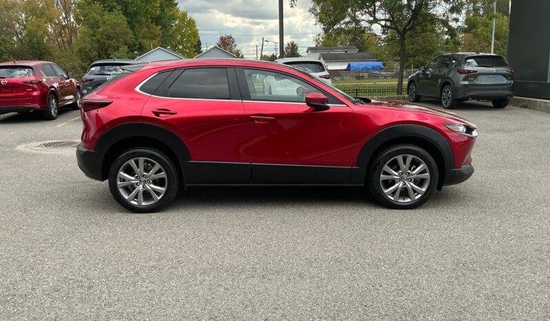 
								2021 Mazda CX-30 GS-L full									