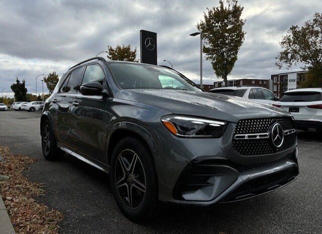 
								2025 Mercedes-Benz GLE 450 4MATIC full									