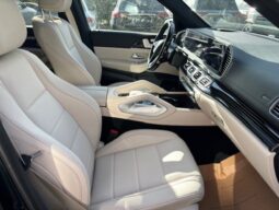 
										2025 Mercedes-Benz GLE 450 4MATIC full									