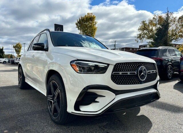 
								2025 Mercedes-Benz GLE 450 4MATIC full									