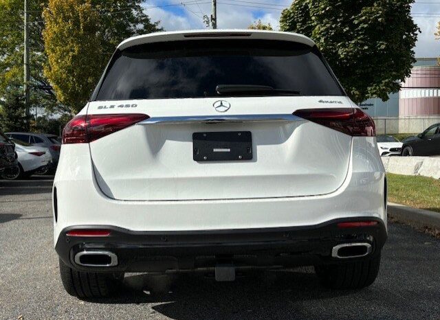 
								2025 Mercedes-Benz GLE 450 4MATIC full									