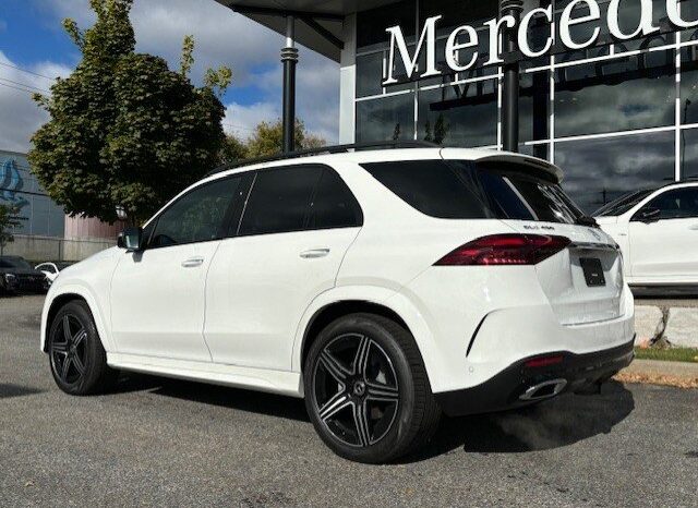 
								2025 Mercedes-Benz GLE 450 4MATIC full									