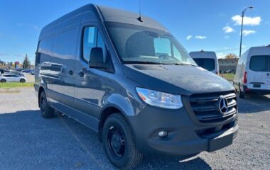 2024 Mercedes-Benz Sprinter 2500 144 Wheelbase High Roof RWD