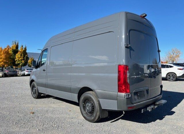 
								2024 Mercedes-Benz Sprinter 2500 144 Wheelbase High Roof RWD full									