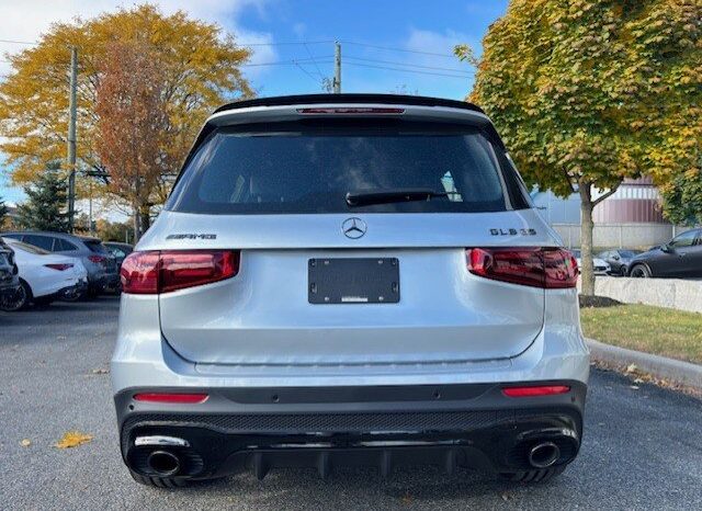 
								2025 Mercedes-Benz GLB AMG 35 4MATIC full									