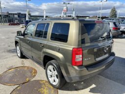 
										2015 Jeep Patriot 4 RM, 4 portes, North full									