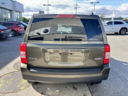 
										2015 Jeep Patriot 4 RM, 4 portes, North full									