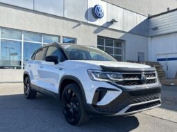 
										2023 Volkswagen Taos Highline 4MOTION *Disponibilité limitée* full									