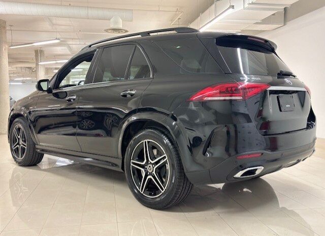 
								2021 Mercedes-Benz GLE450 4MATIC SUV full									