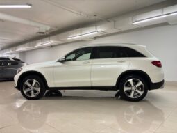 
										2017 Mercedes-Benz GLC300 4MATIC SUV full									