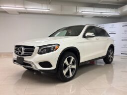 
										2017 Mercedes-Benz GLC300 4MATIC SUV full									