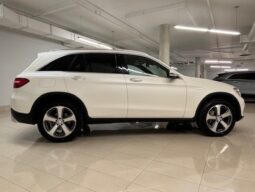 
										2017 Mercedes-Benz GLC300 4MATIC SUV full									