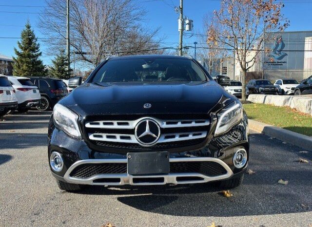 
								2018 Mercedes-Benz GLA250 4MATIC SUV full									