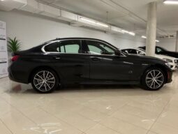 
										2022 BMW 330i XDrive Sedan full									