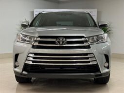 
										2019 Toyota Highlander XLE AWD full									