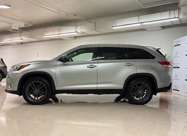 
								2019 Toyota Highlander XLE AWD full									