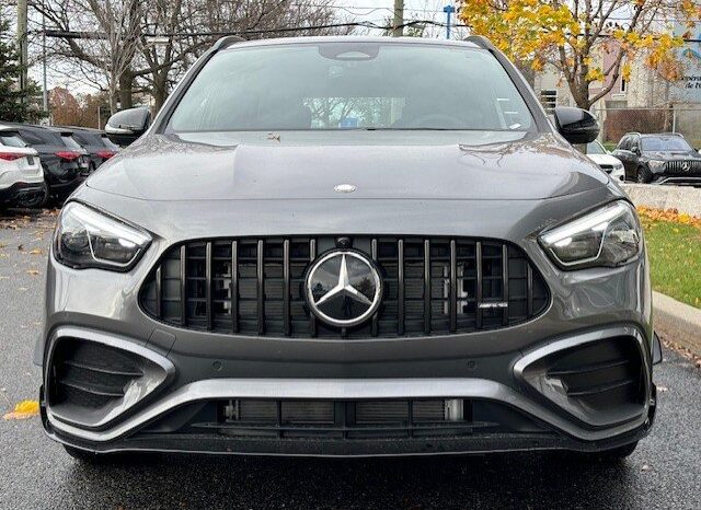 
								2025 Mercedes-Benz GLA AMG 35 4MATIC full									