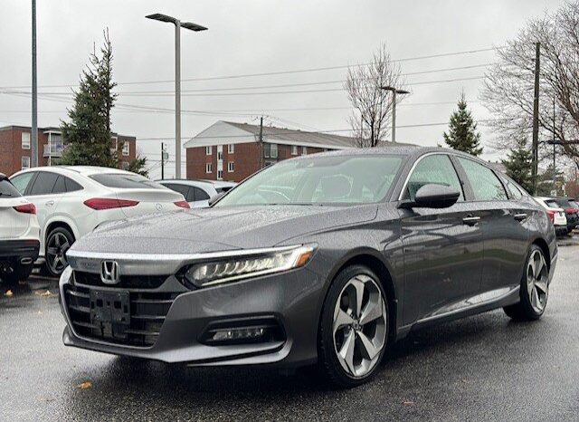 
								2019 Honda Accord Sedan Touring CVT full									