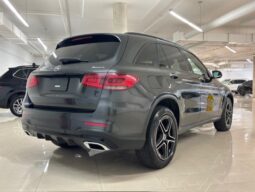 
										2020 Mercedes-Benz GLC300 4MATIC SUV full									