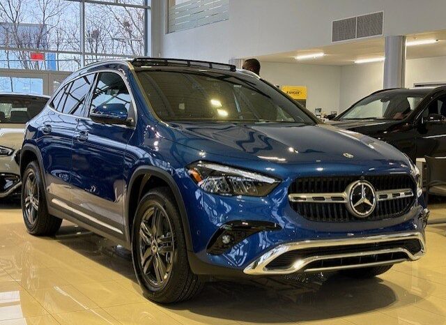 
								2025 Mercedes-Benz GLA 250 4MATIC full									