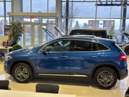 
										2025 Mercedes-Benz GLA 250 4MATIC full									