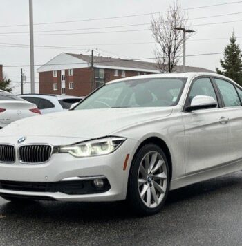 2017 BMW 320i XDrive Sedan - Occasion Berline - VIN: WBA8A3C54HK691491 - Mercedes-Benz Gatineau