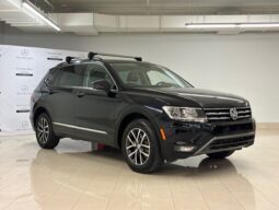 2020 Volkswagen Tiguan Comfortline 2.0T 8sp at w/Tip 4M - Occasion VUS - VIN: 3VV2B7AX4LM096306 - Mercedes-Benz Gatineau