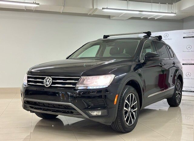 
								2020 Volkswagen Tiguan Comfortline 2.0T 8sp at w/Tip 4M full									