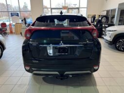 
										2019 Mitsubishi Eclipse Cross ES full									