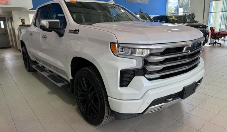 
								2023 Chevrolet Silverado 1500 High Country full									