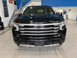 
										2023 Chevrolet Silverado 1500 High Country full									