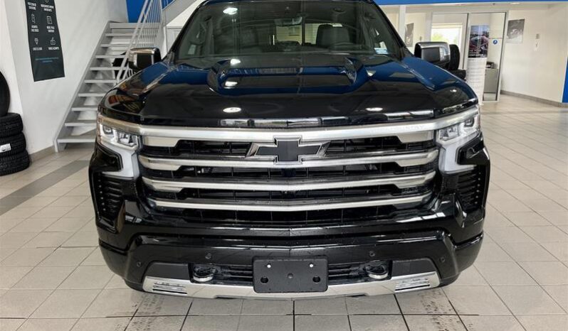 
								2023 Chevrolet Silverado 1500 High Country full									