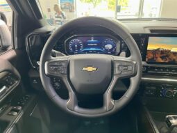 
										2023 Chevrolet Silverado 1500 High Country full									