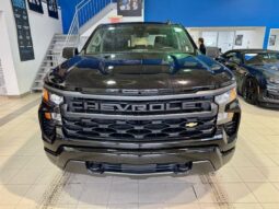 
										2024 Chevrolet Silverado 1500 Custom full									